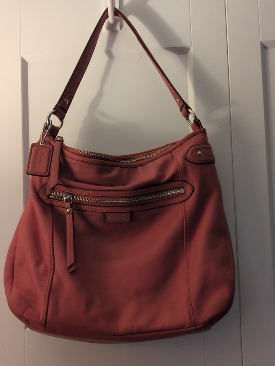 Coach Handbags - Coach Daisy Leather Shoulder Bag in Dark Pink